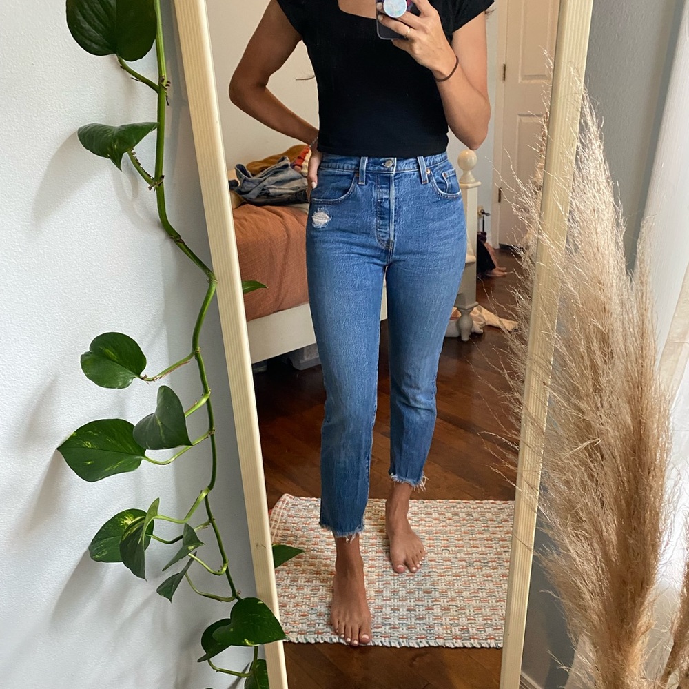 Levi's Blue Cropped Women's Jeans